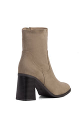 01-5023 Half Boot 01-5023 Half Boot