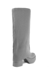 The Robin 01-5601 The Robin 01-5601