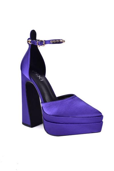 01-4280 High block Heel Pumps