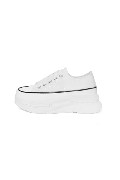 01-4317 Flat Sneaker