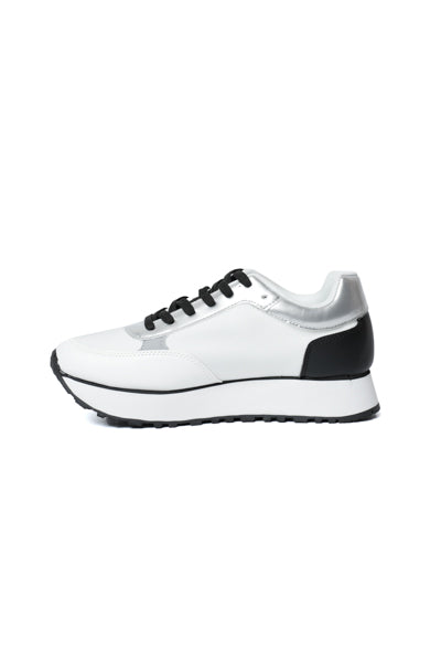 01-4562 Flat Sneaker