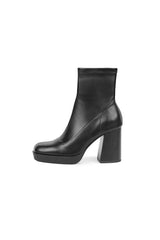 01-4590 High Heel Half Boot