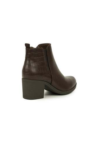 01-4618 leather Ankle Boot