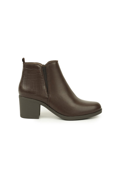 01-4618 leather Ankle Boot