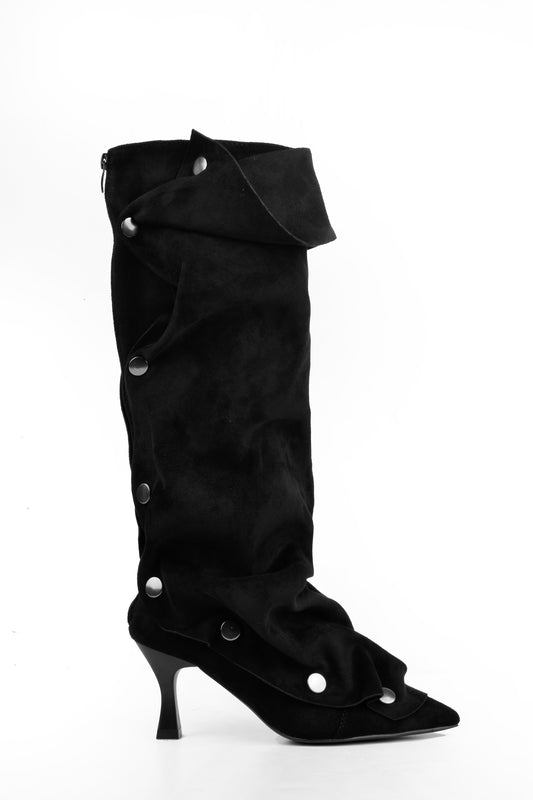 01-5039 Studed KneeBoot