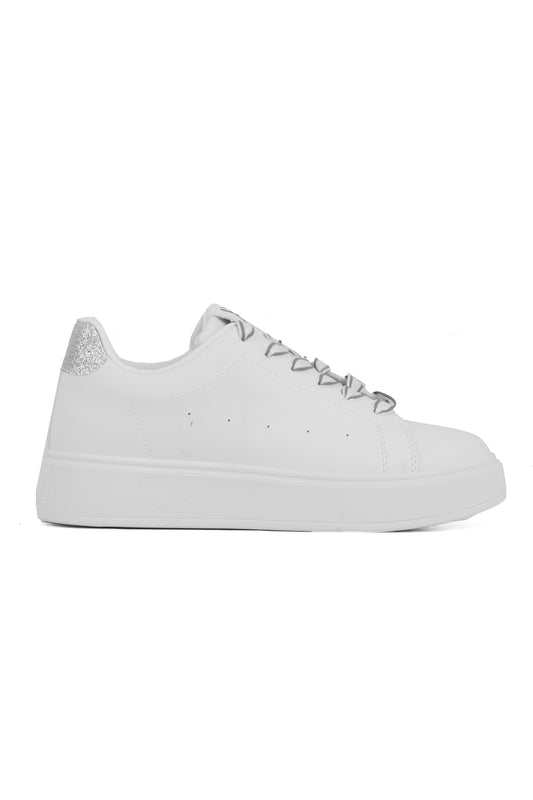 01-5127 Comfy Flat Sneaker