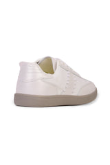 01-5148 Comfy Flat Sneaker