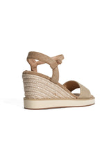 The Stranda 01-5256
