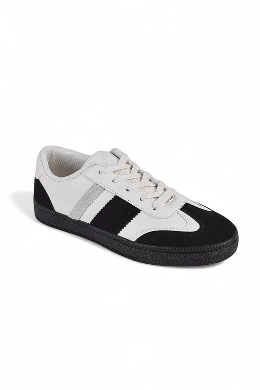 01-5351 Flat Sneaker