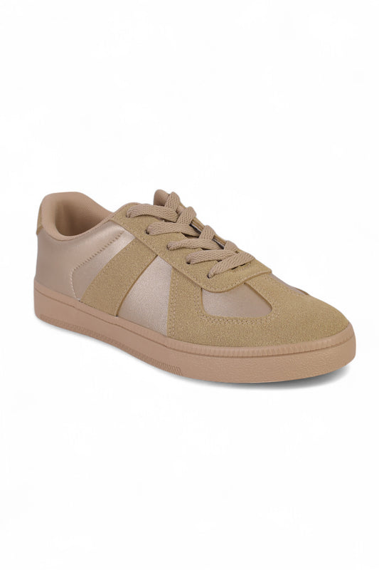 01-5352 Flat Sneaker