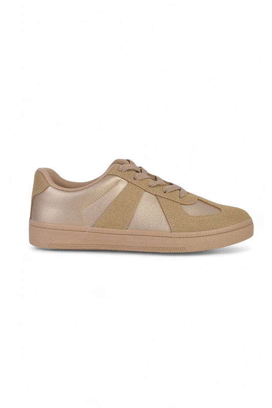 01-5352 Flat Sneaker