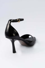 The Caren 01-6075