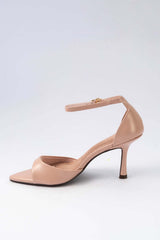The Caren 01-6075