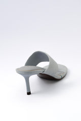 The Kamala 01-6076