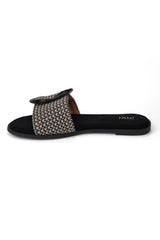 Sabrina slide 01-6136