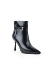 The Obsidian 01-6573