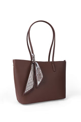 The Adriana 025658