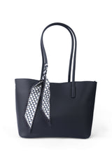 The Adriana 025658