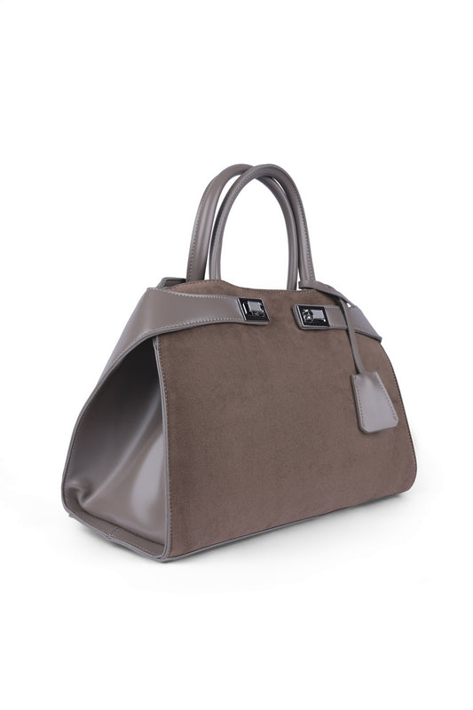 The Large Cordelia 025683