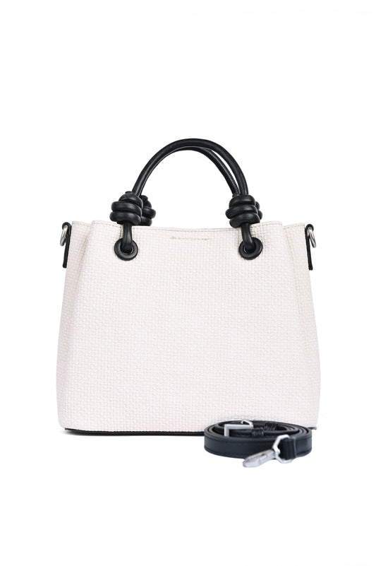 The Jennifer 025706