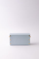 The Linda 025713