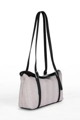 The Chic Carry 025719