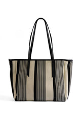 The Jesinia 025774