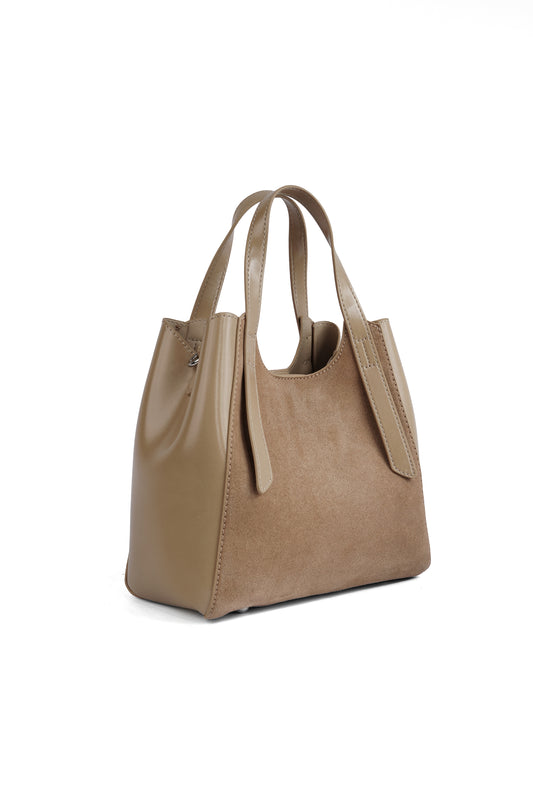 The Trina 025784