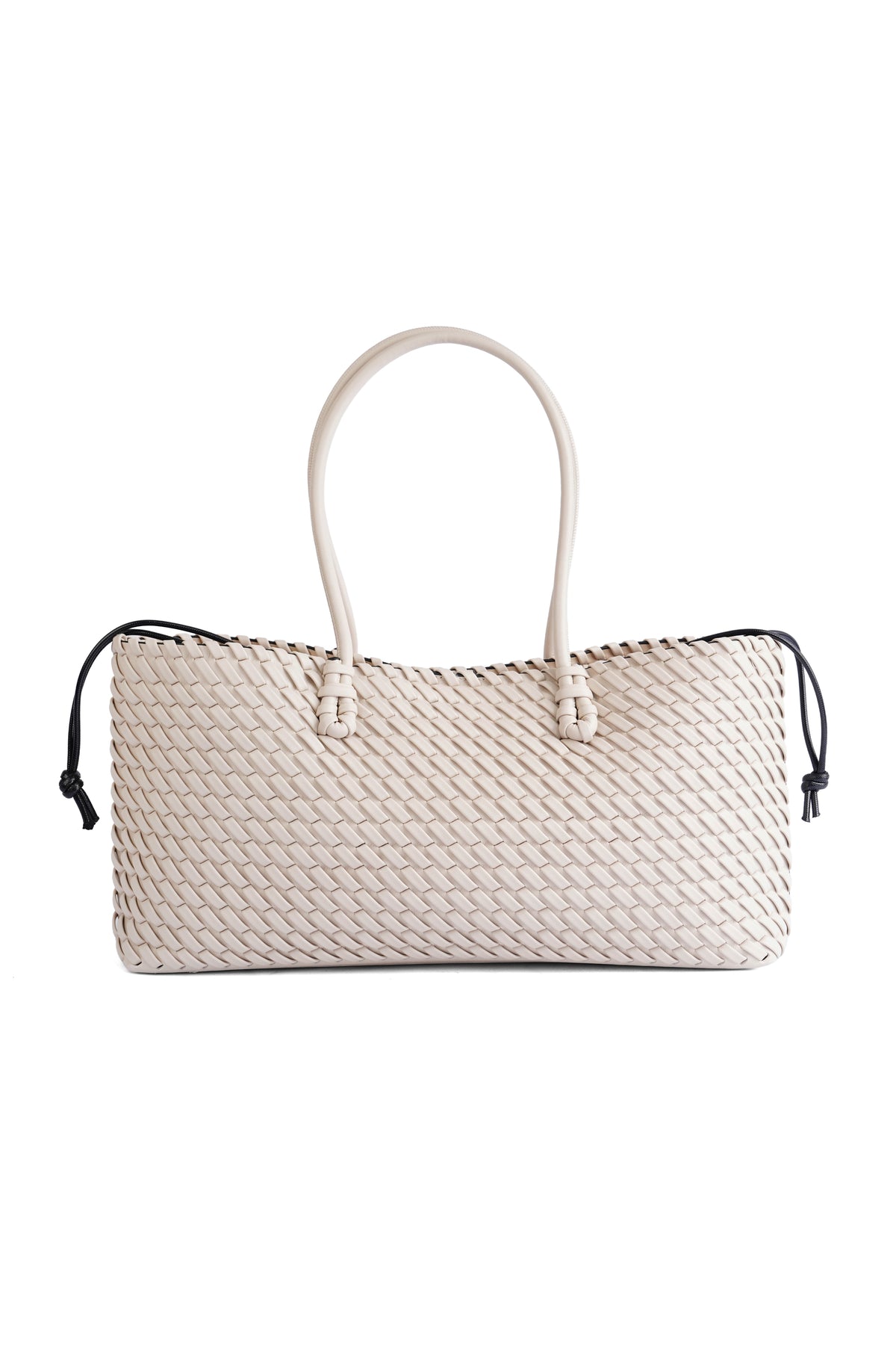 The Tamara 025789