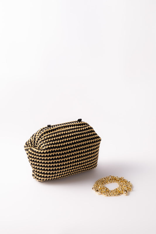 The Monogram 025792 *