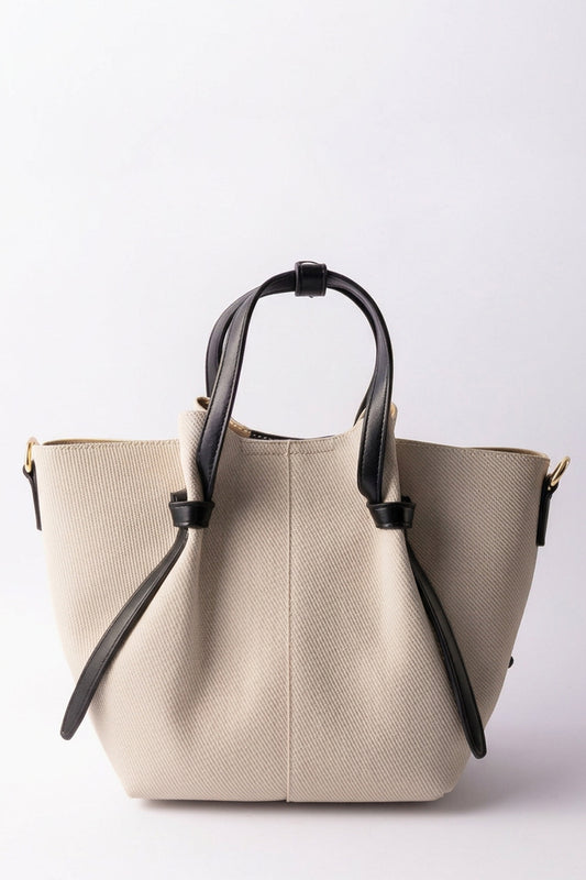 The Lola 025856