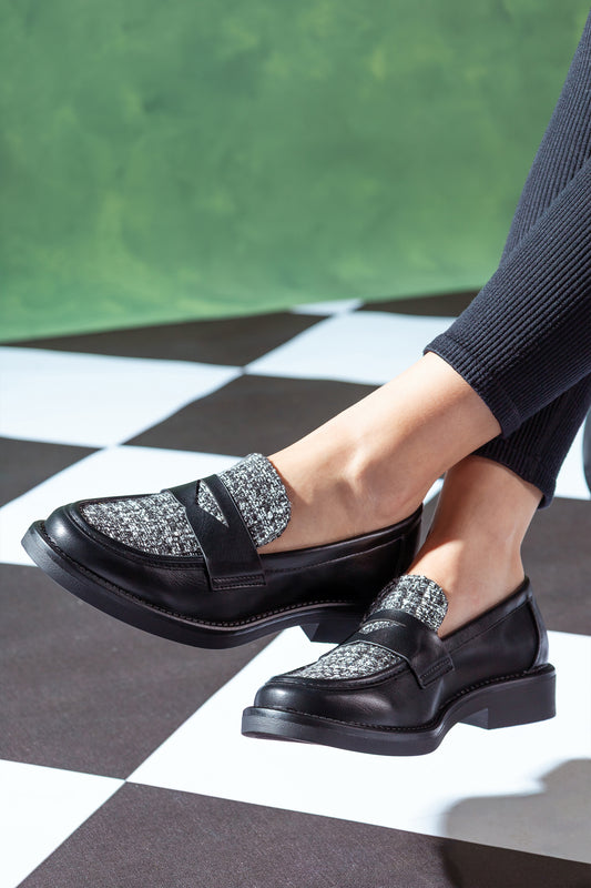 The Christie 01-5607