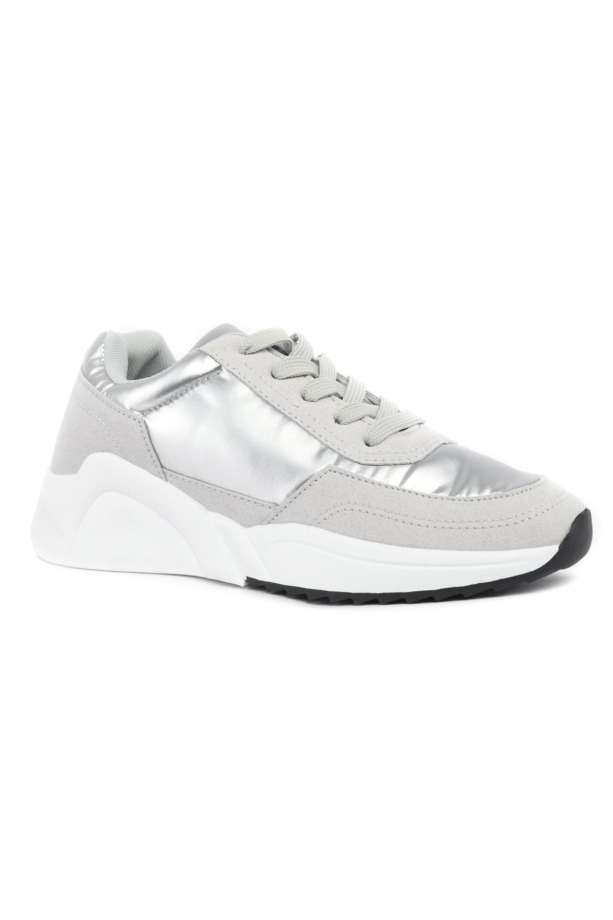 01-3000 Flat Sneaker